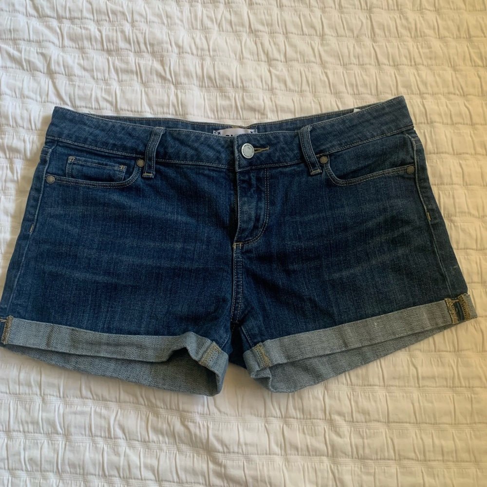 Paige Shorts Size 28